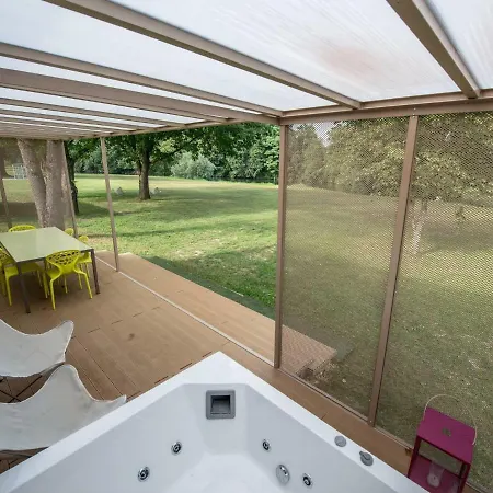 Holiday Big Berry Luxury Mobile Homes.2